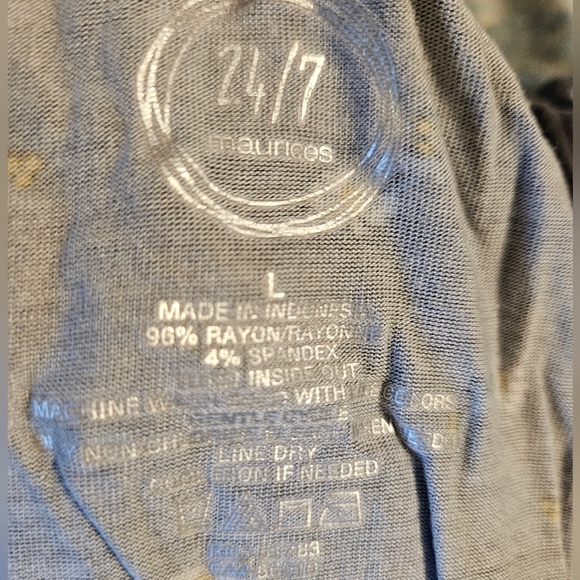 Maurice's tank top - Picture 2 of 3